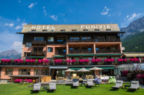 Отель Hotel Funivia  Бормио